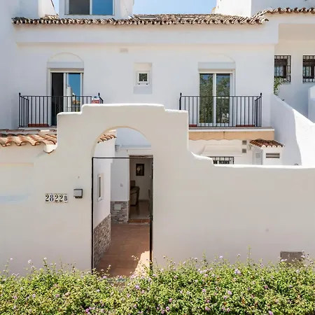 Townhouse Cancelas By Kura Homes * マルベーリャ