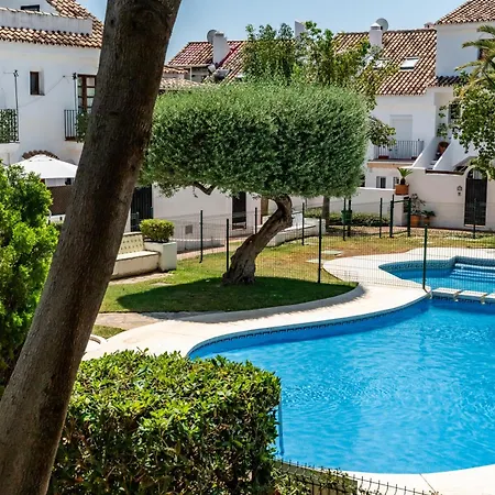 Townhouse Cancelas By Kura Homes Apartment