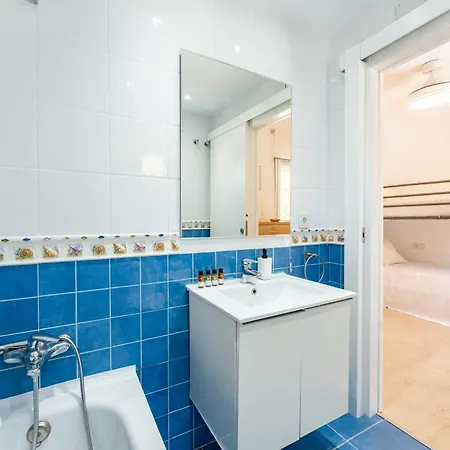 Townhouse Cancelas By Kura Homes *